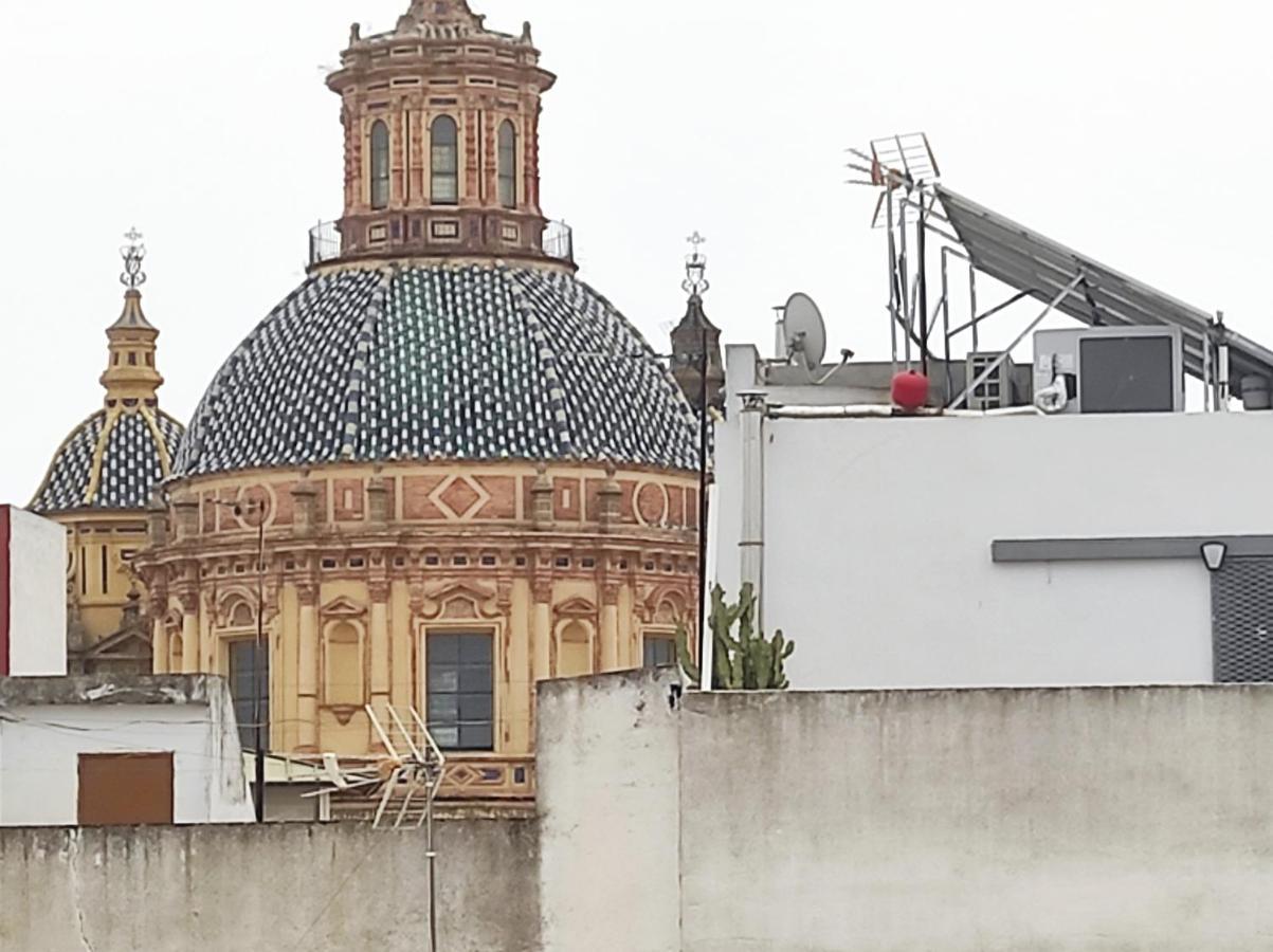 Habitacion Y Bano En Planta Independiente En Centro De Sevilla Bagian luar foto